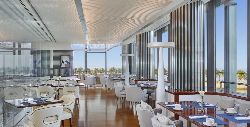 At Waterfront Kitchen, JBL CRV loudspeakers were arranged in a circular “lifebuoy” formation beneath a fishnet ceiling, with JBL Control 19CS subwoofers concealed above and Crown XLS amplifiers and BSS DSP managing the system