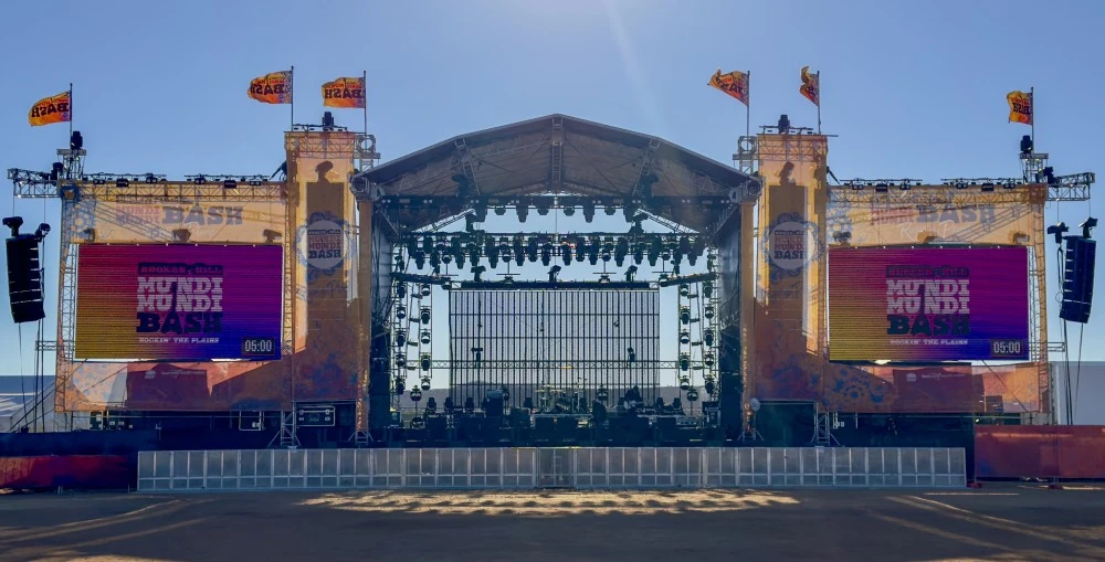 The main PA at Mundi Mundi Bash: dual K1-SB subs anchoring 14 K2 per side, with eight-box out-fill hangs; with the K2's variable directivity dialing in coverage across 60,000 square metres of the open desert 