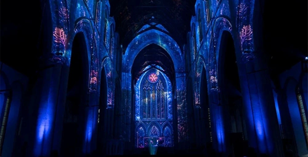 Mumbai’s historic Afghan Church interior was illuminated by 15 Christie projectors comprising Jazz Series, HS Series and Griffyn 4K50-RGB