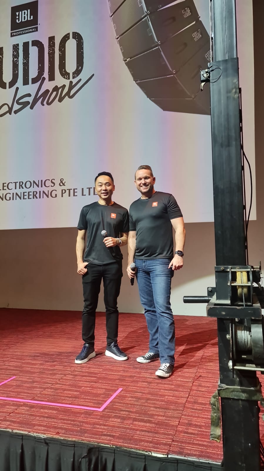 Electronics Engineering And HARMAN Professional Launch JBL SRX900 electronics-engineering-and-harman-professional-launch-jbl-srx900